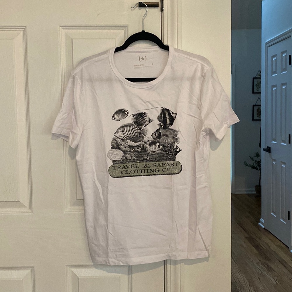 EUC Banana Republic Graphic T-Shirt
